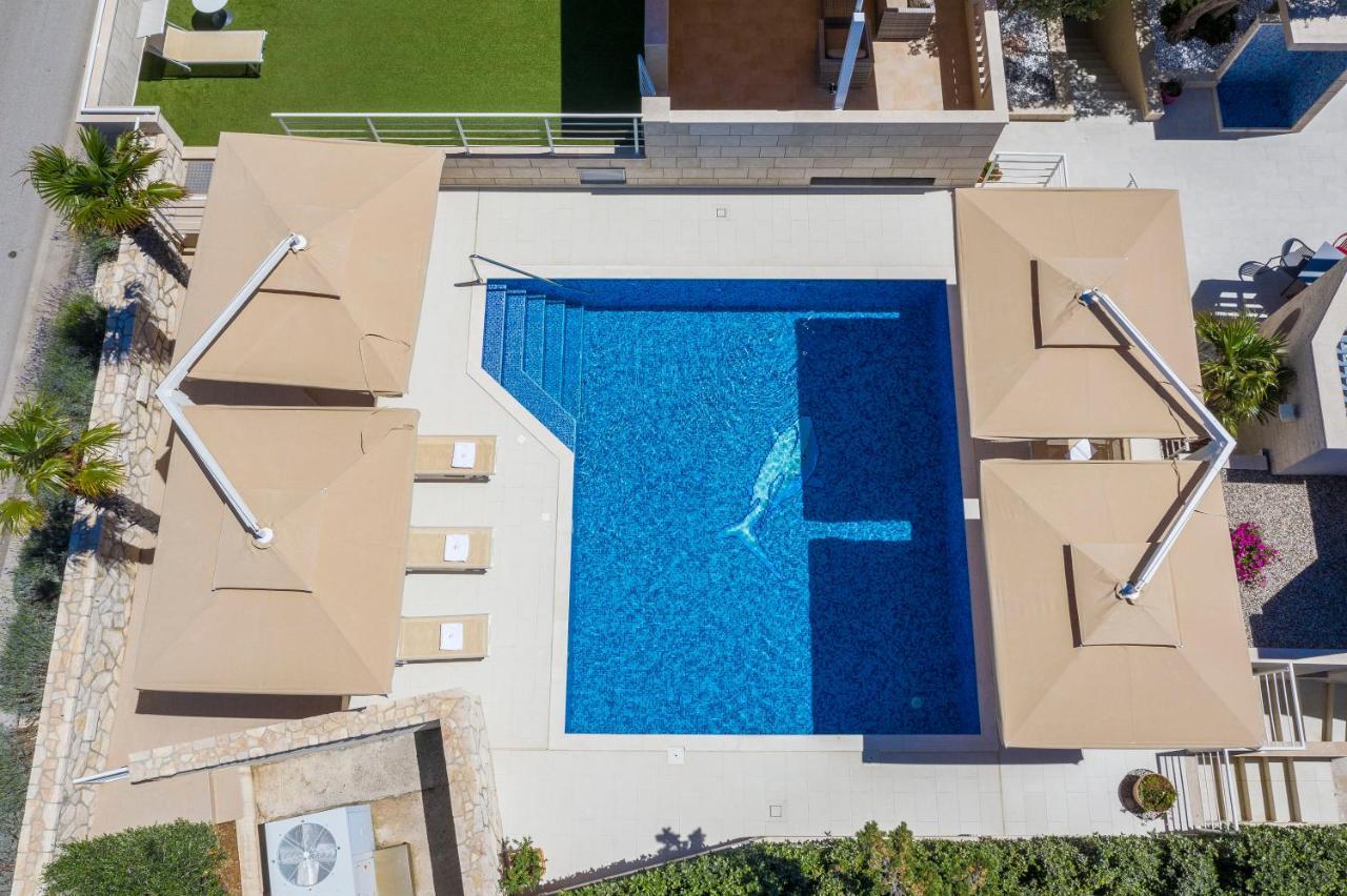 شقة Pool Terrace Sea View Sarkic نوفاليا المظهر الخارجي الصورة