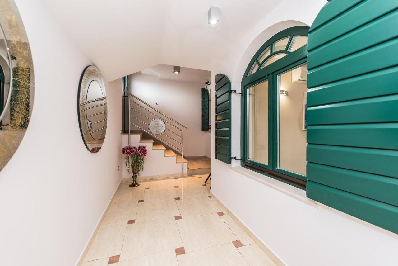 شقة Pool Terrace Sea View Sarkic نوفاليا المظهر الخارجي الصورة